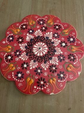 Decorative Turkish Ceramic Art Red Floral Scalloped Trivet